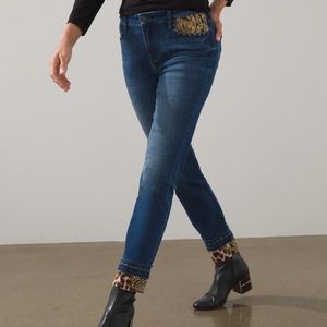 NWT Chico’s Size 1R/8R So Slimming animal Fray Hem Ankle Jeans